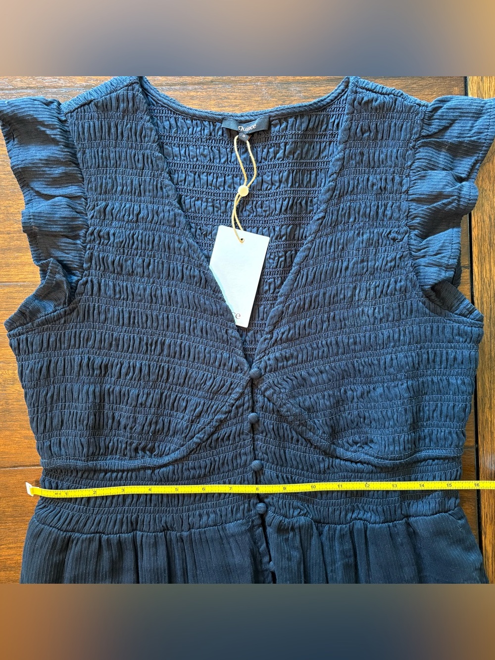 NWT Quince Organic Textured Cotton Smocked V-Neck Midi Dress Sz Small - Picture 8 of 8